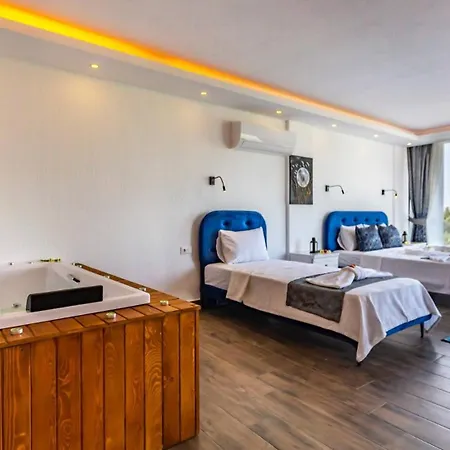 2 Bedroom Near - 5613 Βίλα